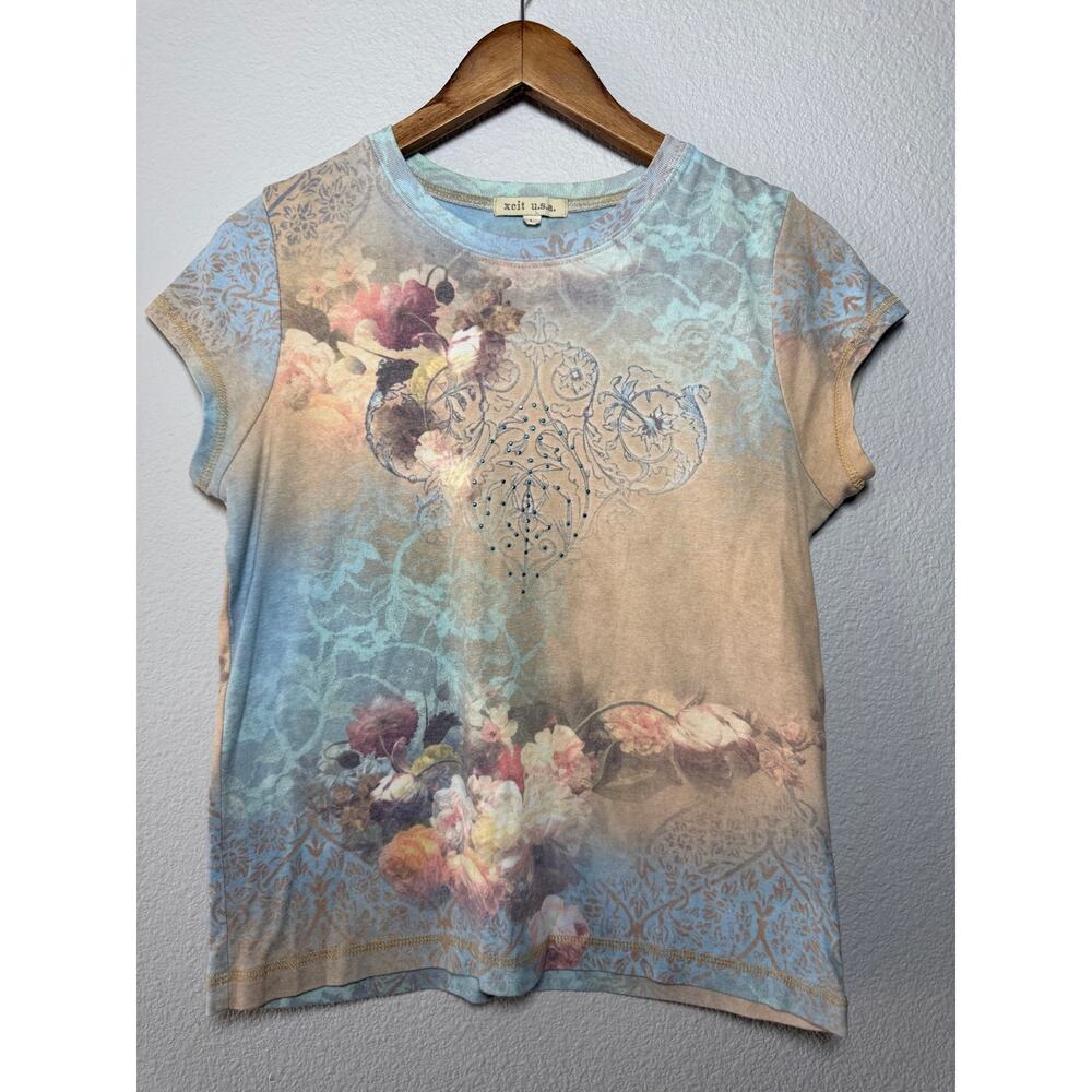 Xcit USA Floral Graphic Tee Large Blue Beige Romantic Boho Cottagecore Top